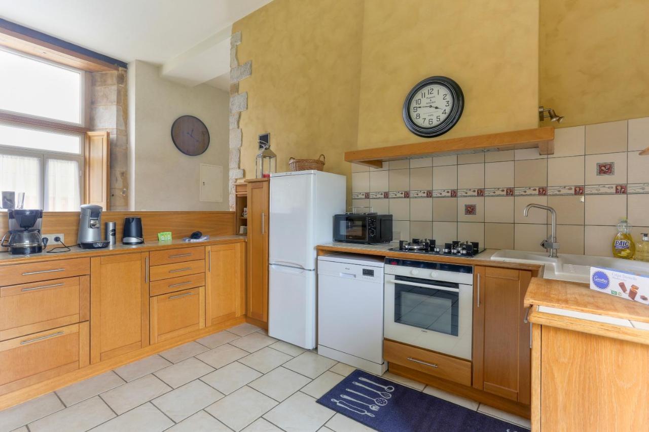 Tour Des Alleux - Maison De Maitre Pour 6 Taden Exterior foto